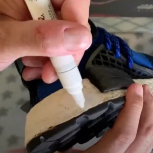 boost-blanche-sharpie-paint-m-blanc2